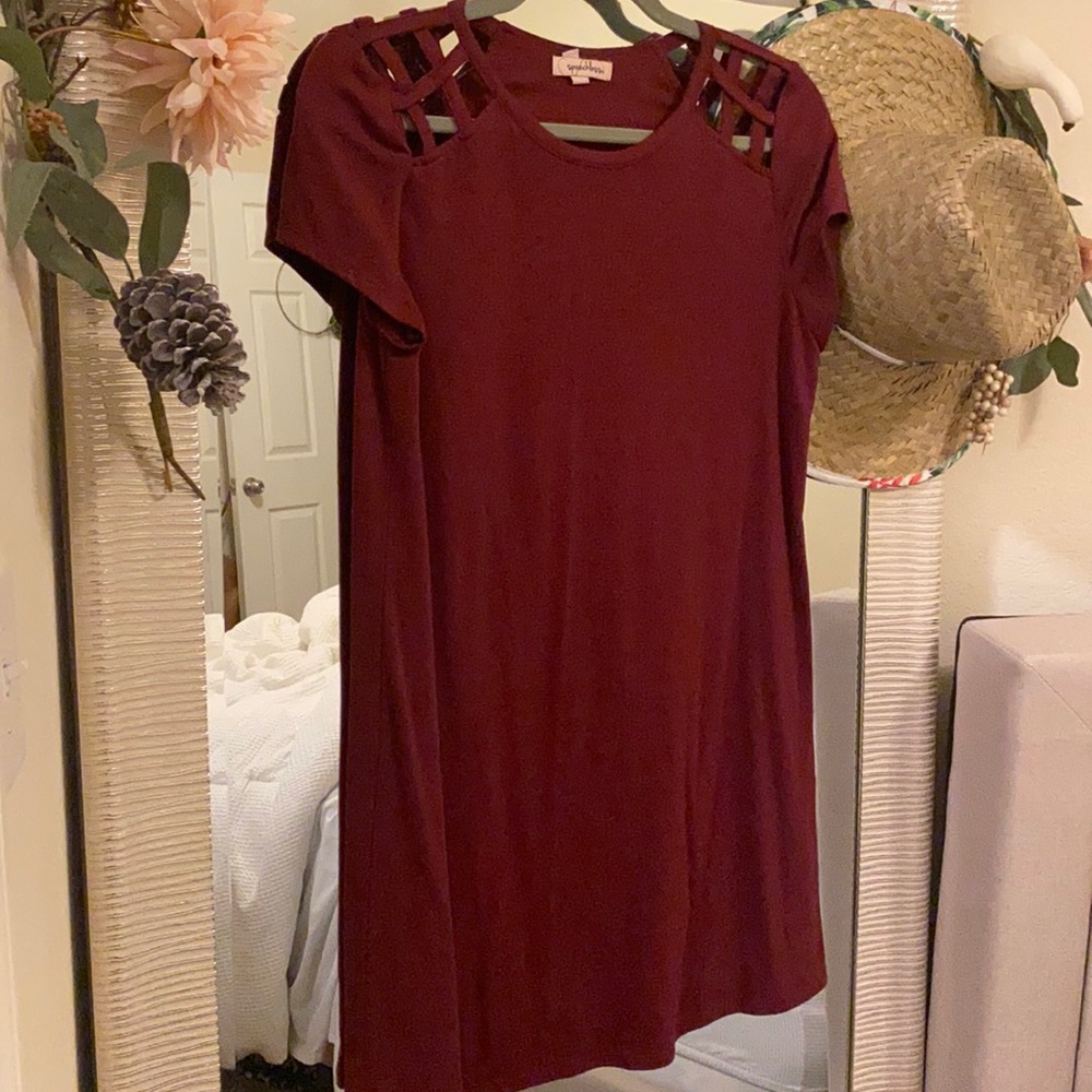 Women’s Small caged shoulder dress